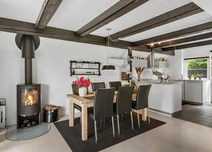 Lf15103-farso-rorsangervej-3 Farsø